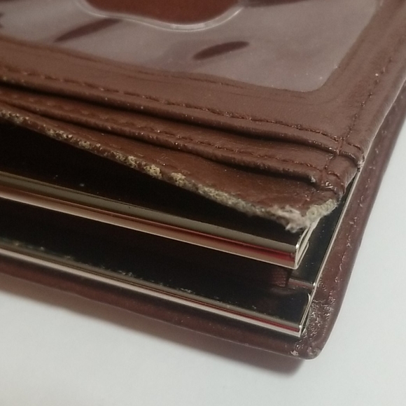Fossil Wallet - Picture 10 of 13